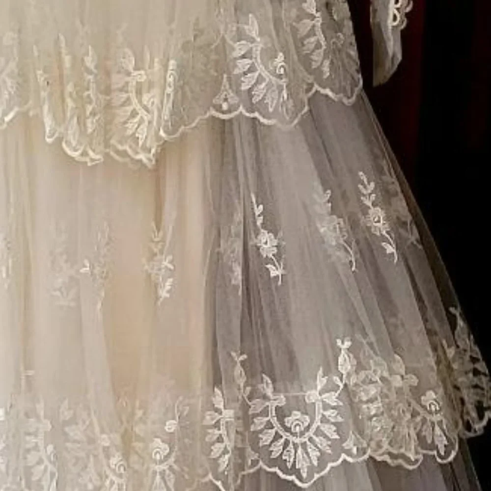 Gorgeous 1940s vintage wedding dress - Picture 6 of 7